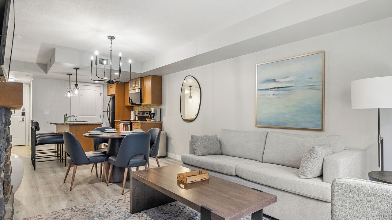Photo of Livingroom in Copperstone Resort