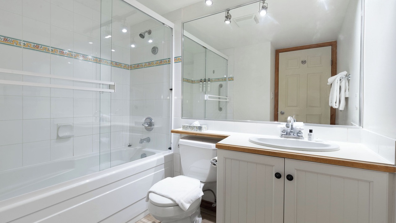 Photo of Bathroom in Upper Village