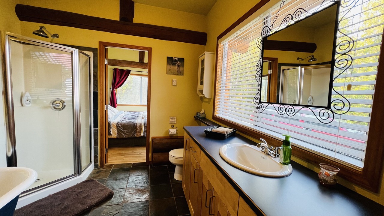 Photo of Bathroom in Blind Bay