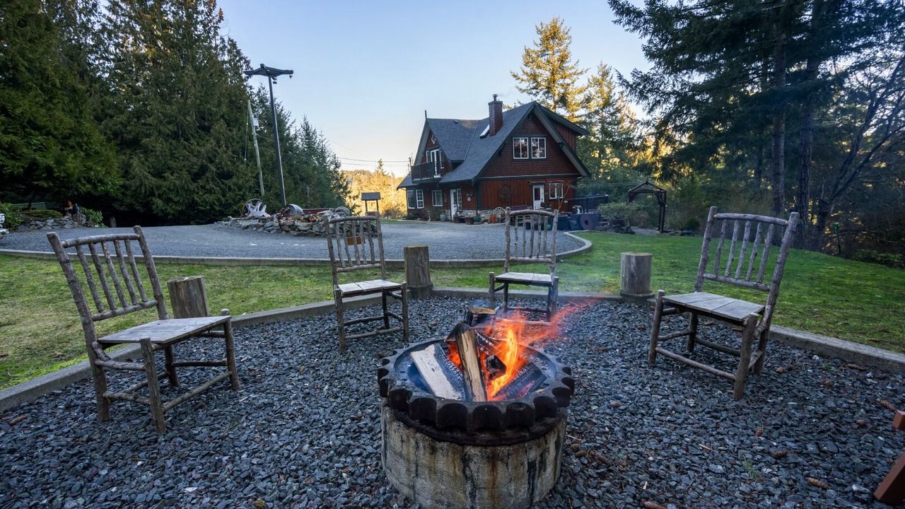 Photo of Outdoor in Metchosin