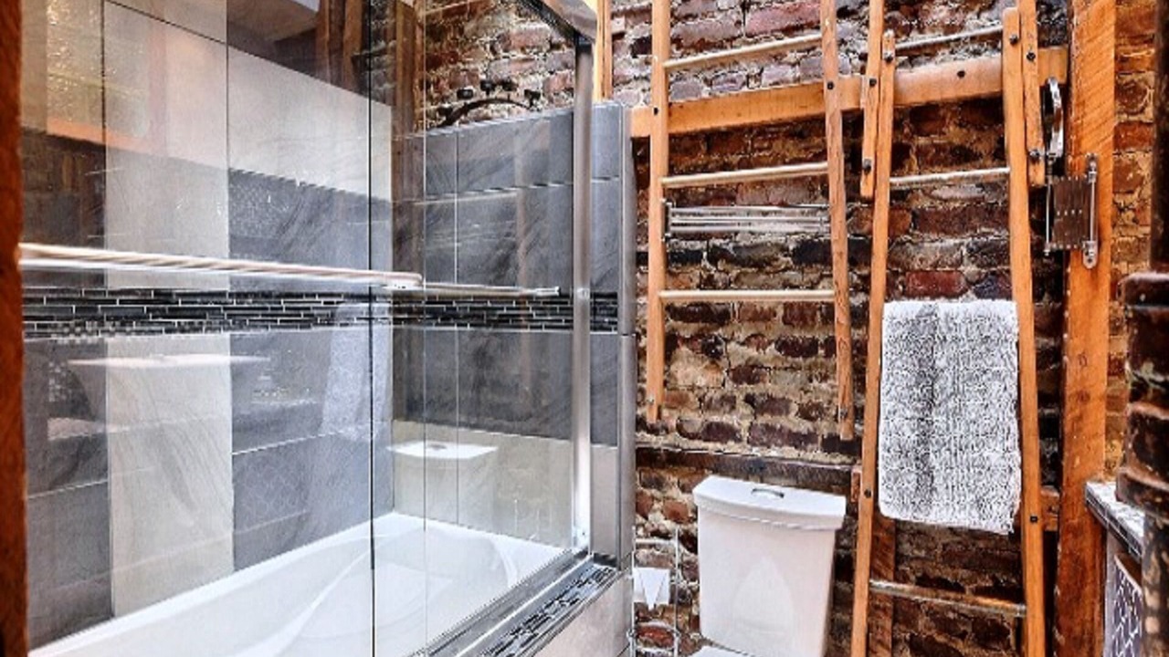 Photo of Bathroom in Sainte-Marie