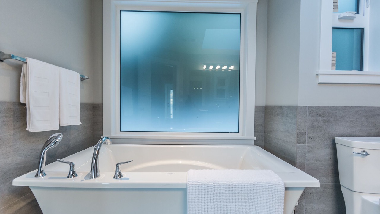 Photo of Bathroom in Beachcomber