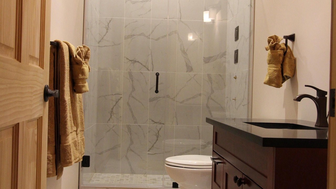 Photo of Bathroom in Golden