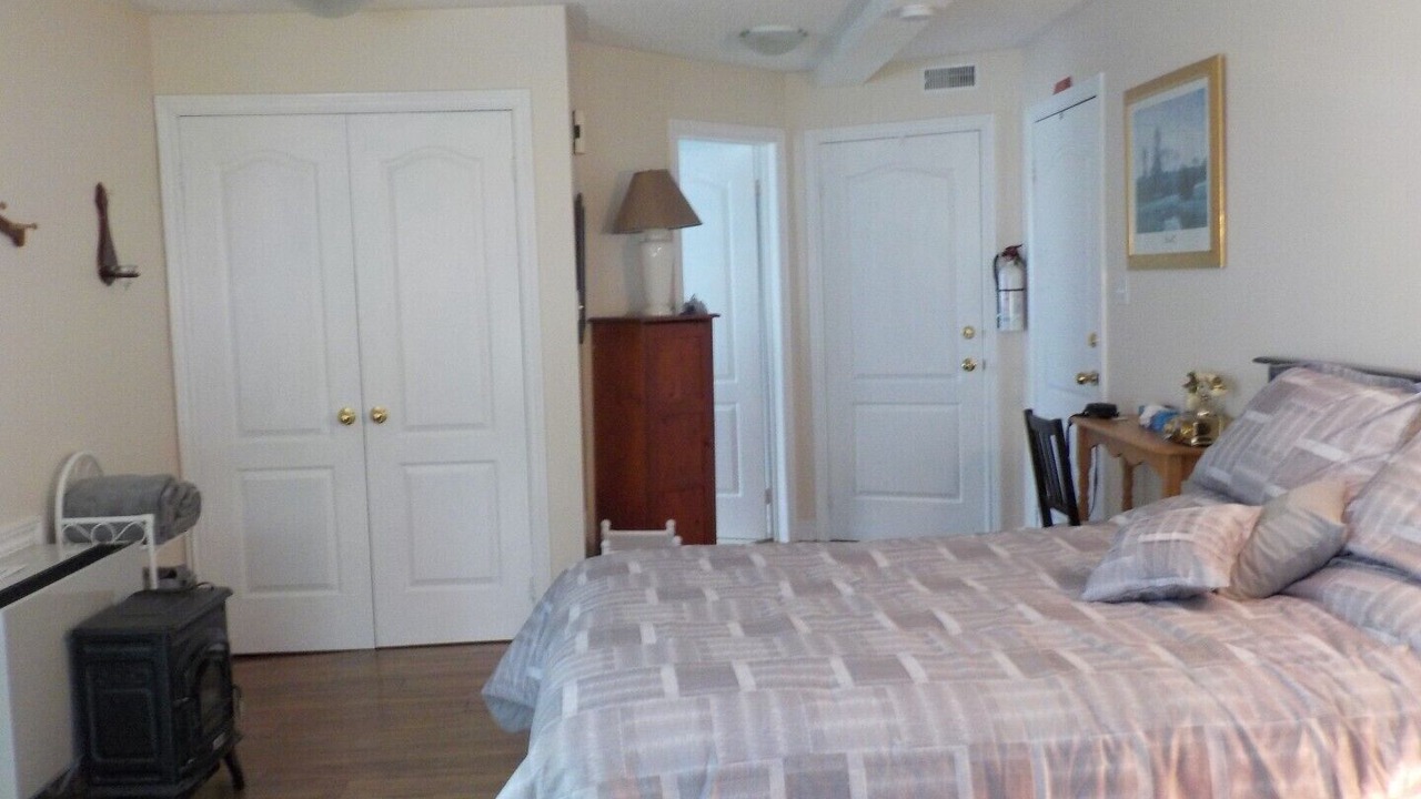 Photo of Bedroom in Collingwood