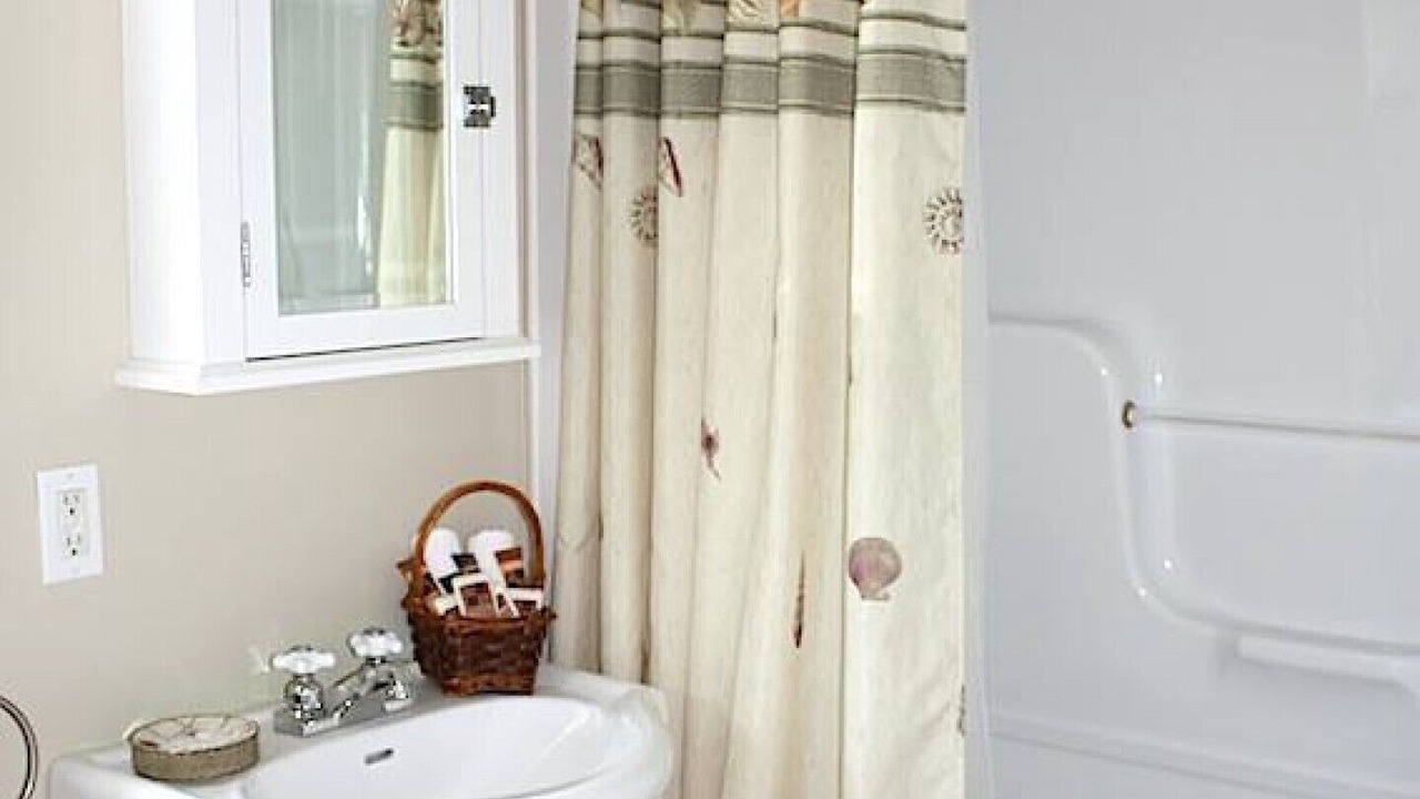 Photo of Bathroom in Rusticoville
