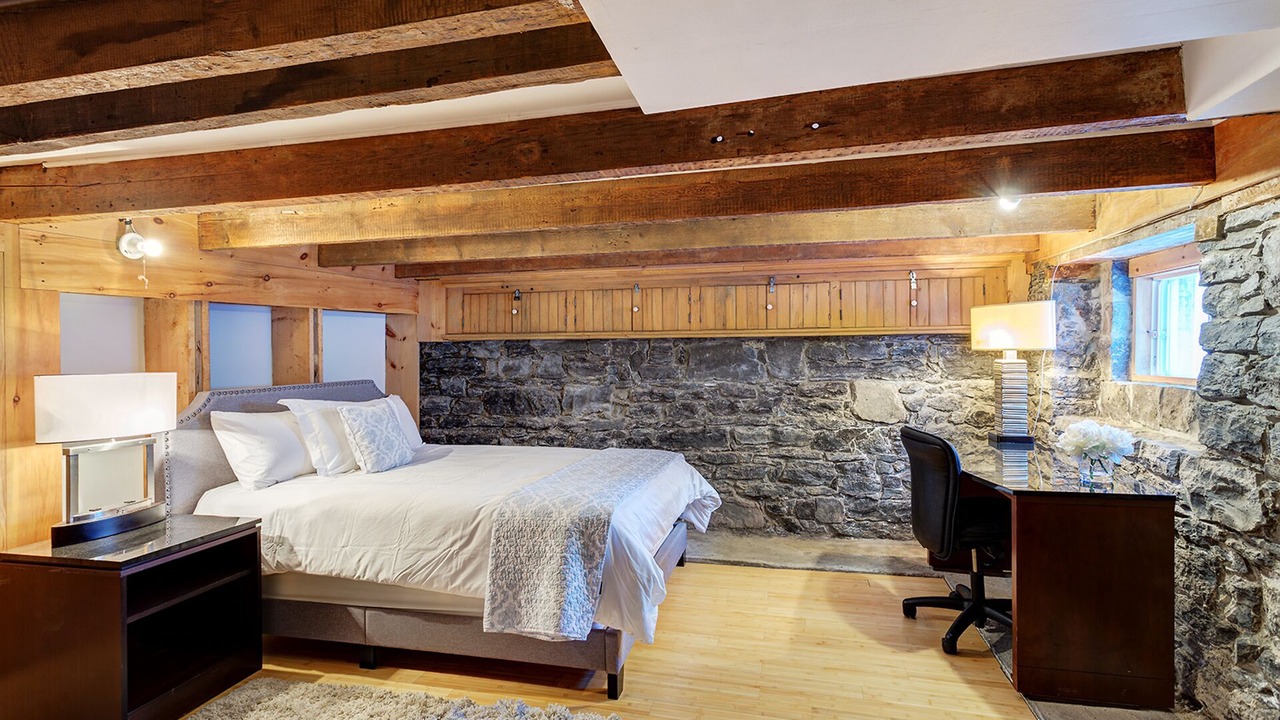 Photo of Bedroom in Shaughnessy Village
