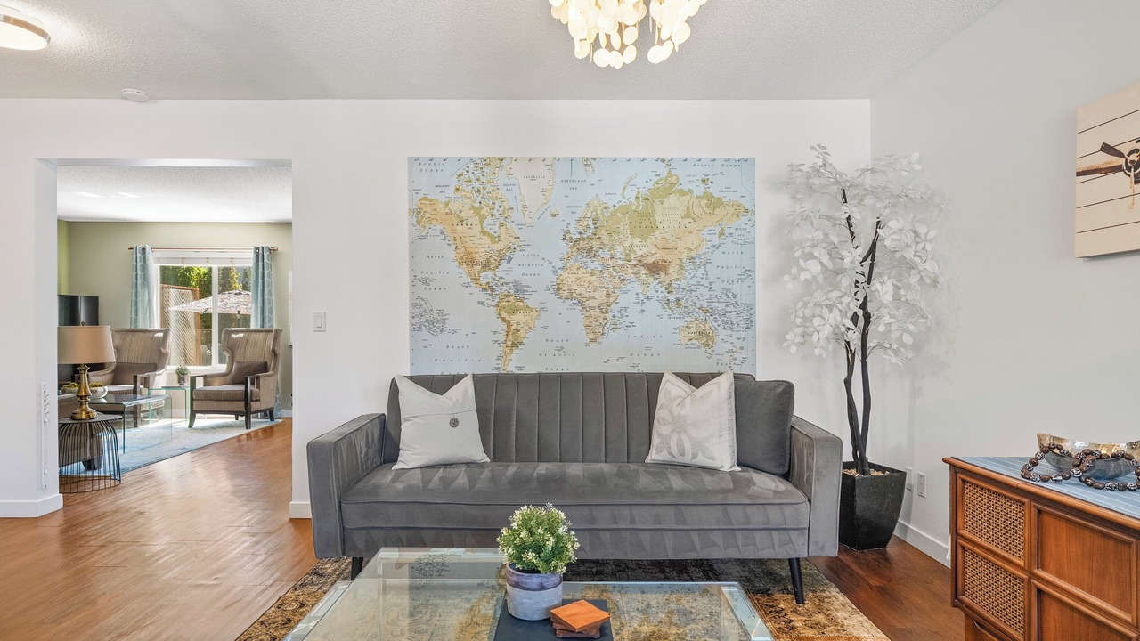 Photo of Livingroom in Southeast Calgary