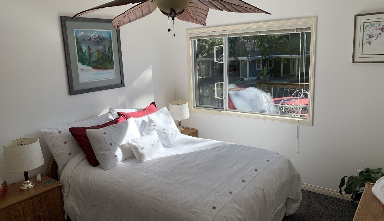 Photo of Bedroom in Port Alberni