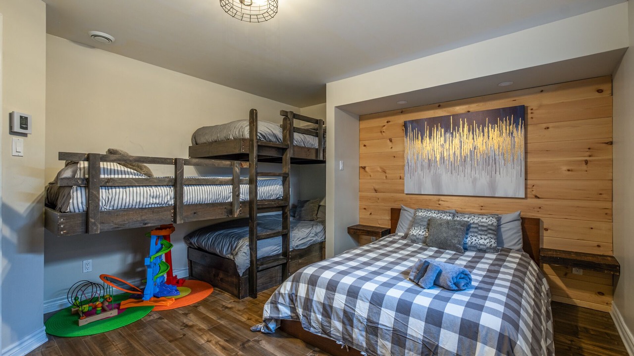 Photo of Bedroom in Mont-Tremblant
