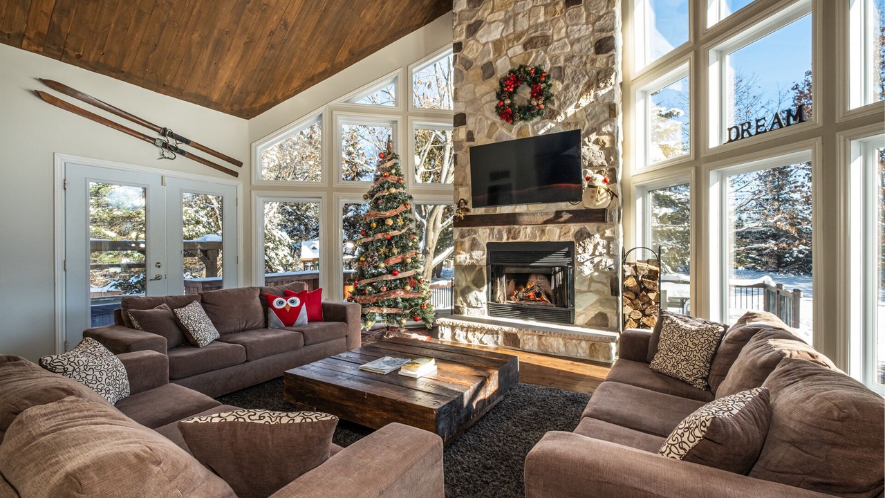 Photo of Livingroom in Mont-Tremblant