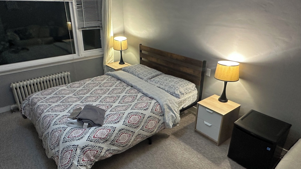 Photo of Bedroom in Saanich East