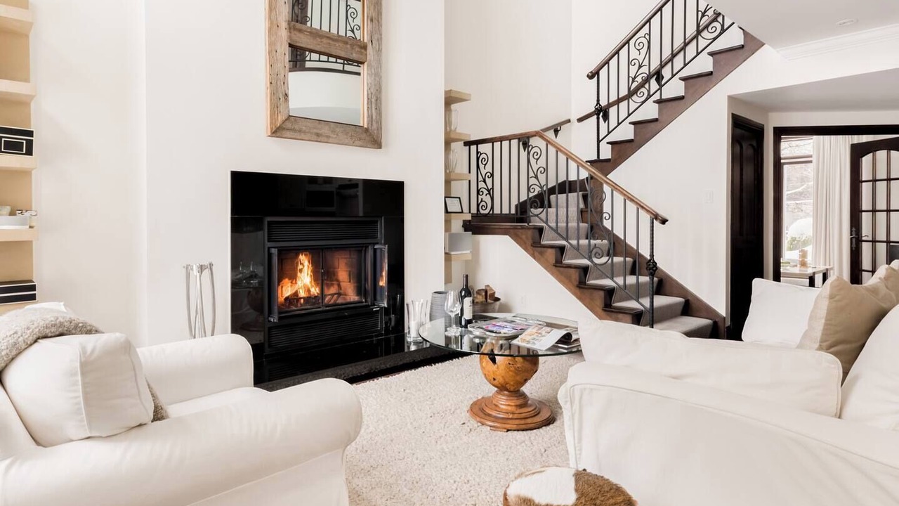 Photo of Livingroom in Mont-Tremblant Pedestrian Village