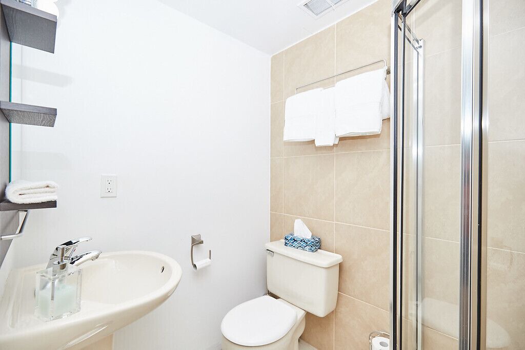 Photo of Bathroom in Port Dalhousie