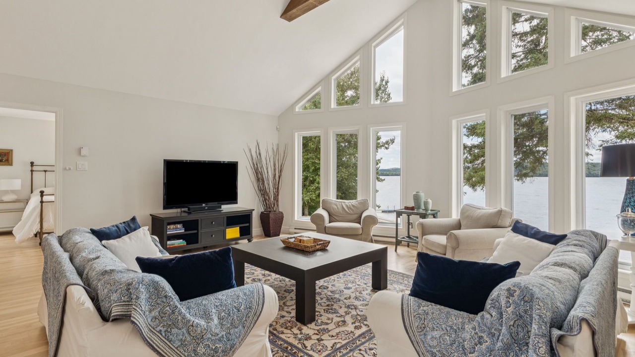 Photo of Livingroom in Cheneville