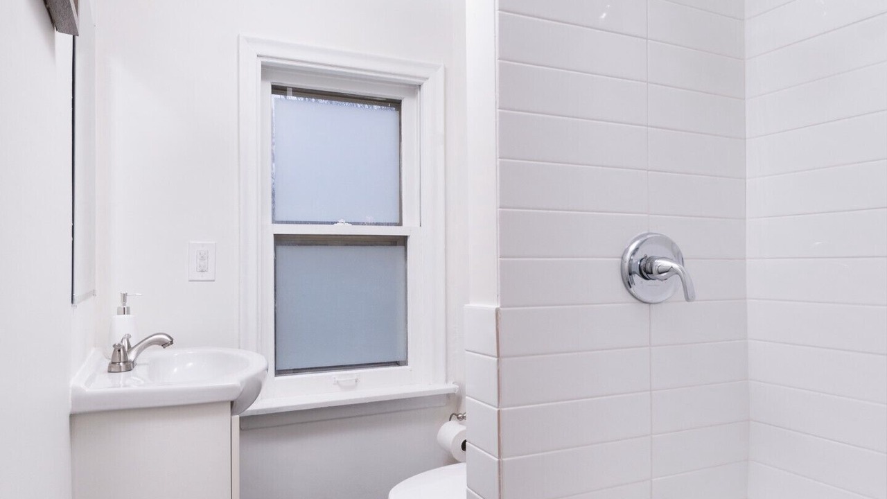 Photo of Bathroom in Upper Beaches
