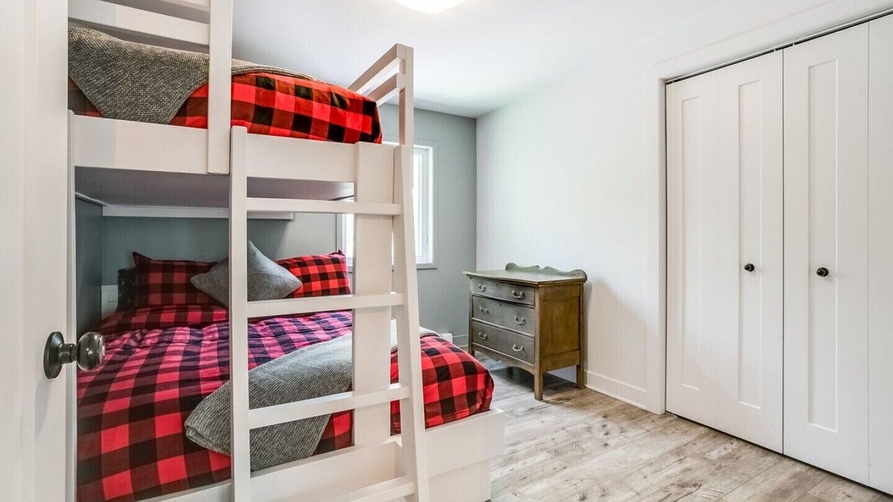 Photo of Bedroom in St-Adolphe-d'Howard
