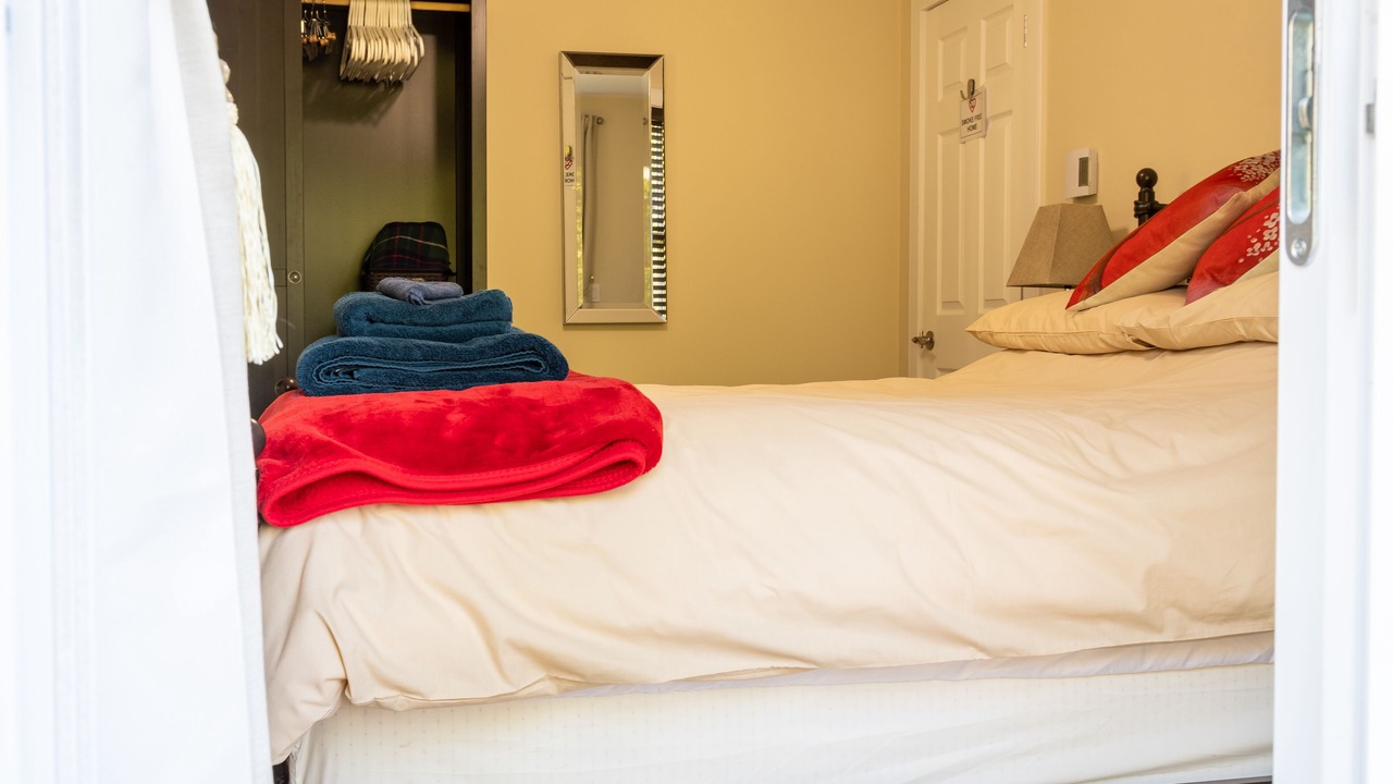 Photo of Bedroom in St. Martins