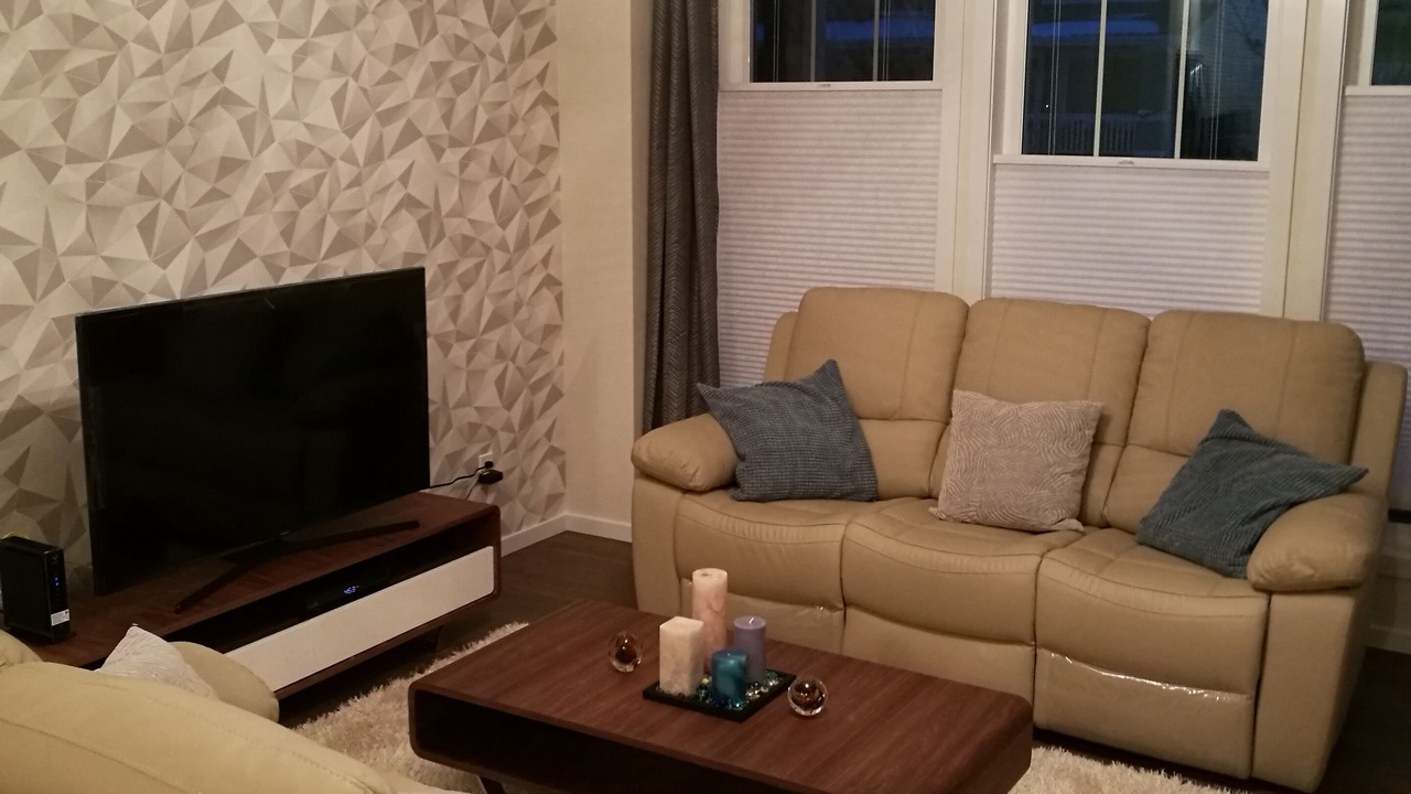 Photo of Livingroom in Southeast Edmonton