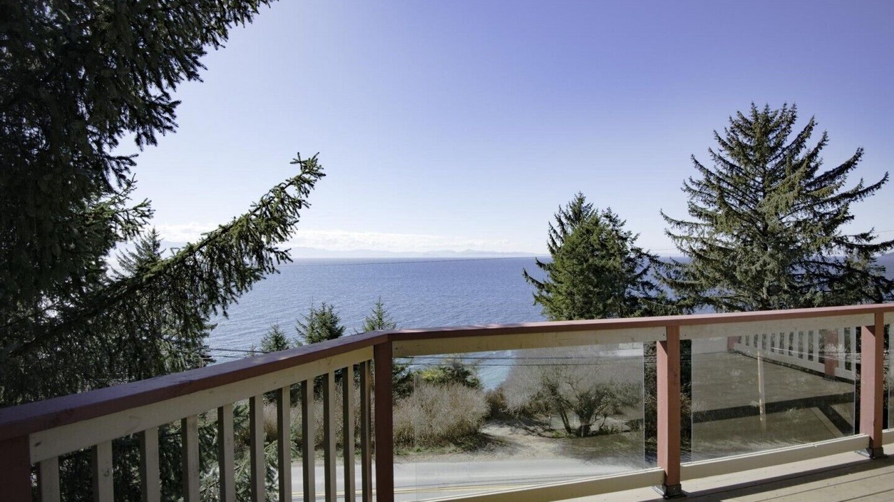 Photo of Others in Otter Point