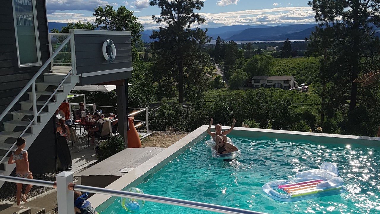 Photo of Outdoor in Black Mountain