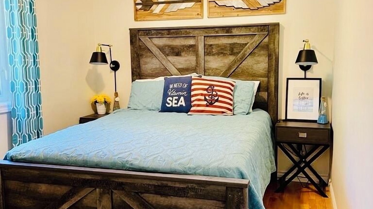 Photo of Bedroom in Tiny