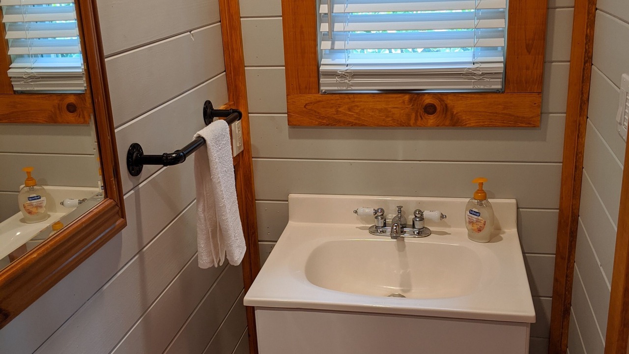 Photo of Bathroom in Wilberforce