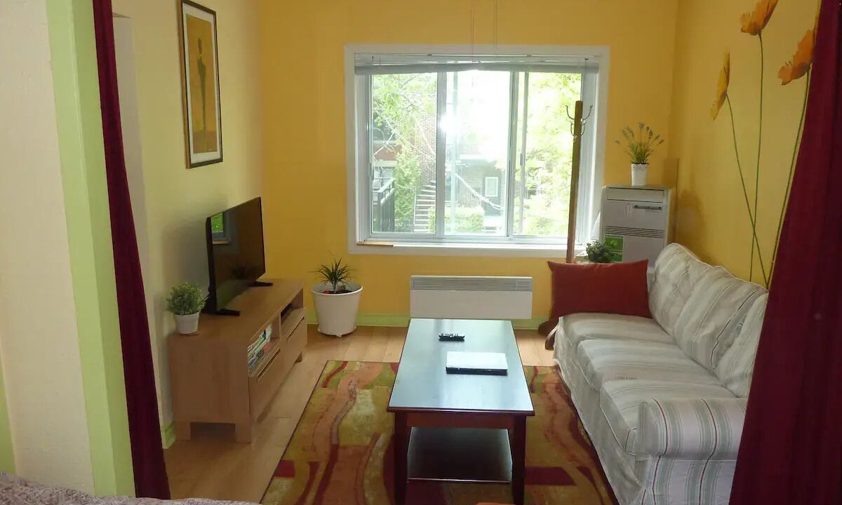 Photo of Bedroom in Cote-Saint-Paul