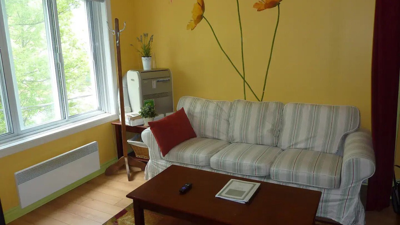 Photo of Livingroom in Cote-Saint-Paul