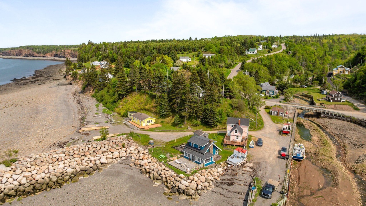 Photo of Outdoor in Harbourville