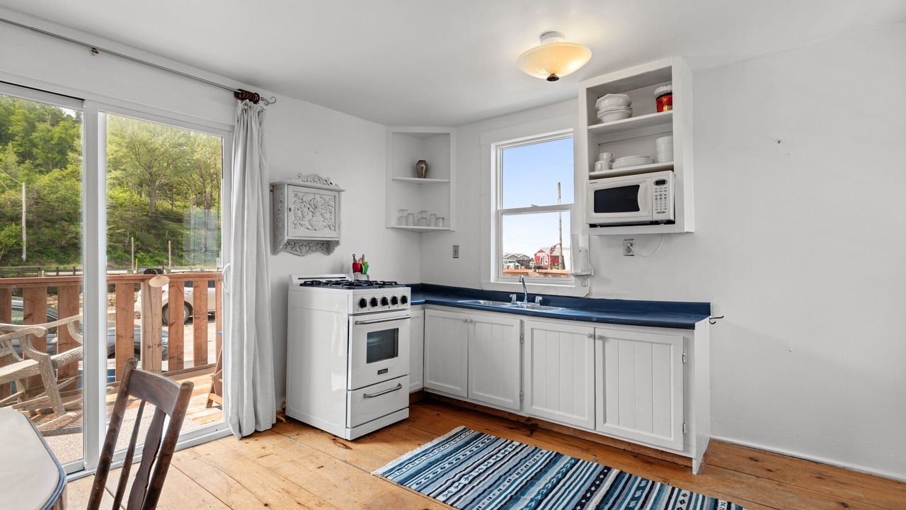Photo of Kitchen in Harbourville
