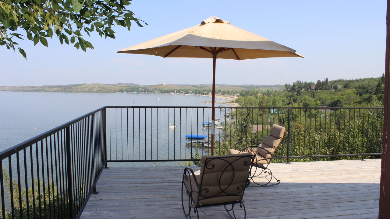 Photo of Patio Balcony in Maymont Beach