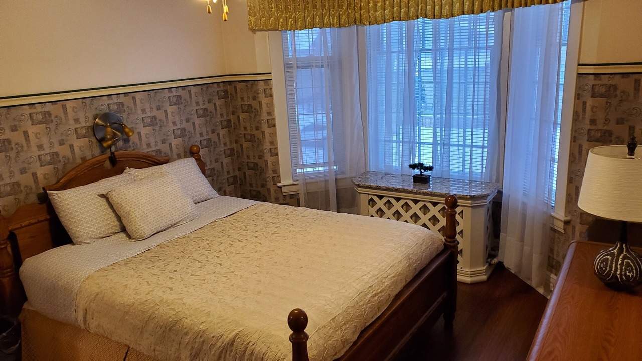 Photo of Bedroom in East Kildonan