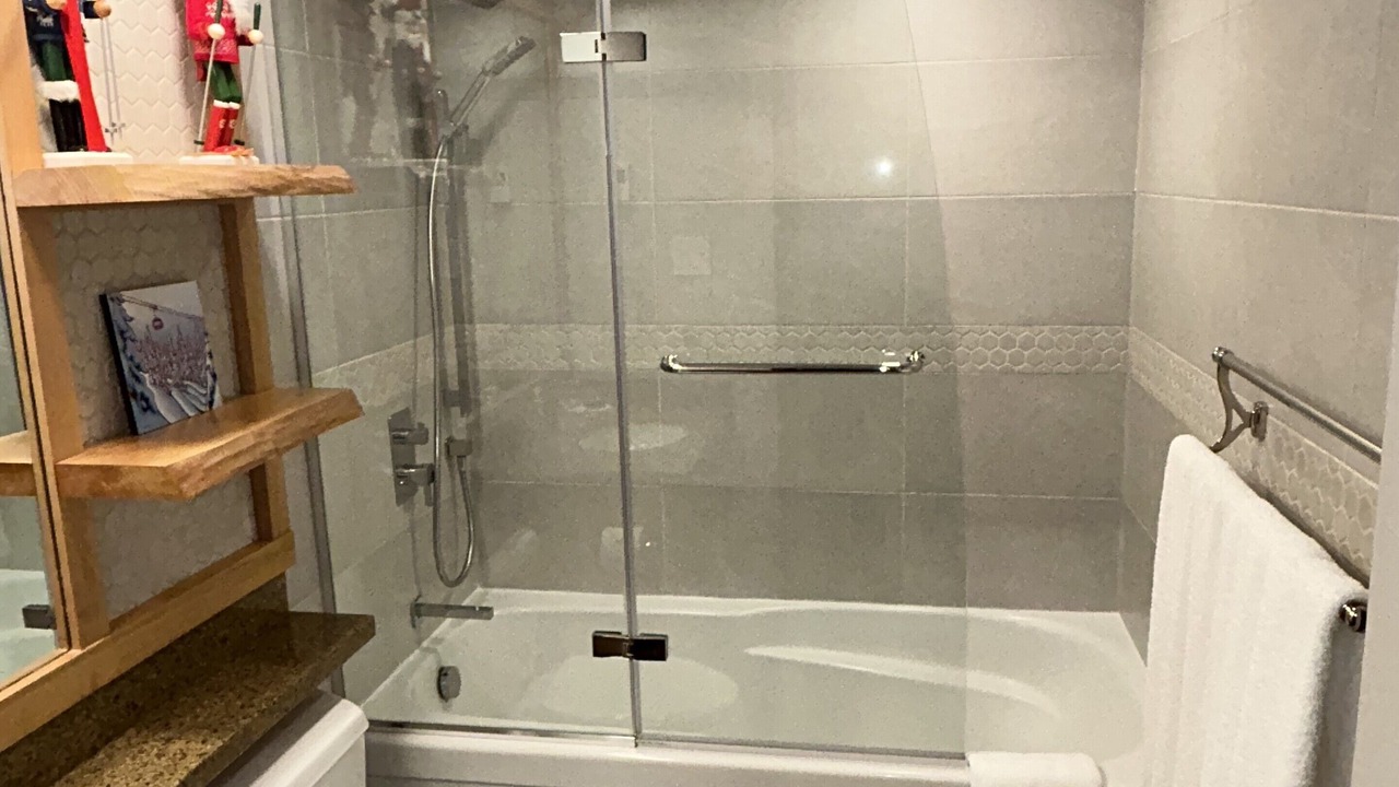 Photo of Bathroom in Upper Village