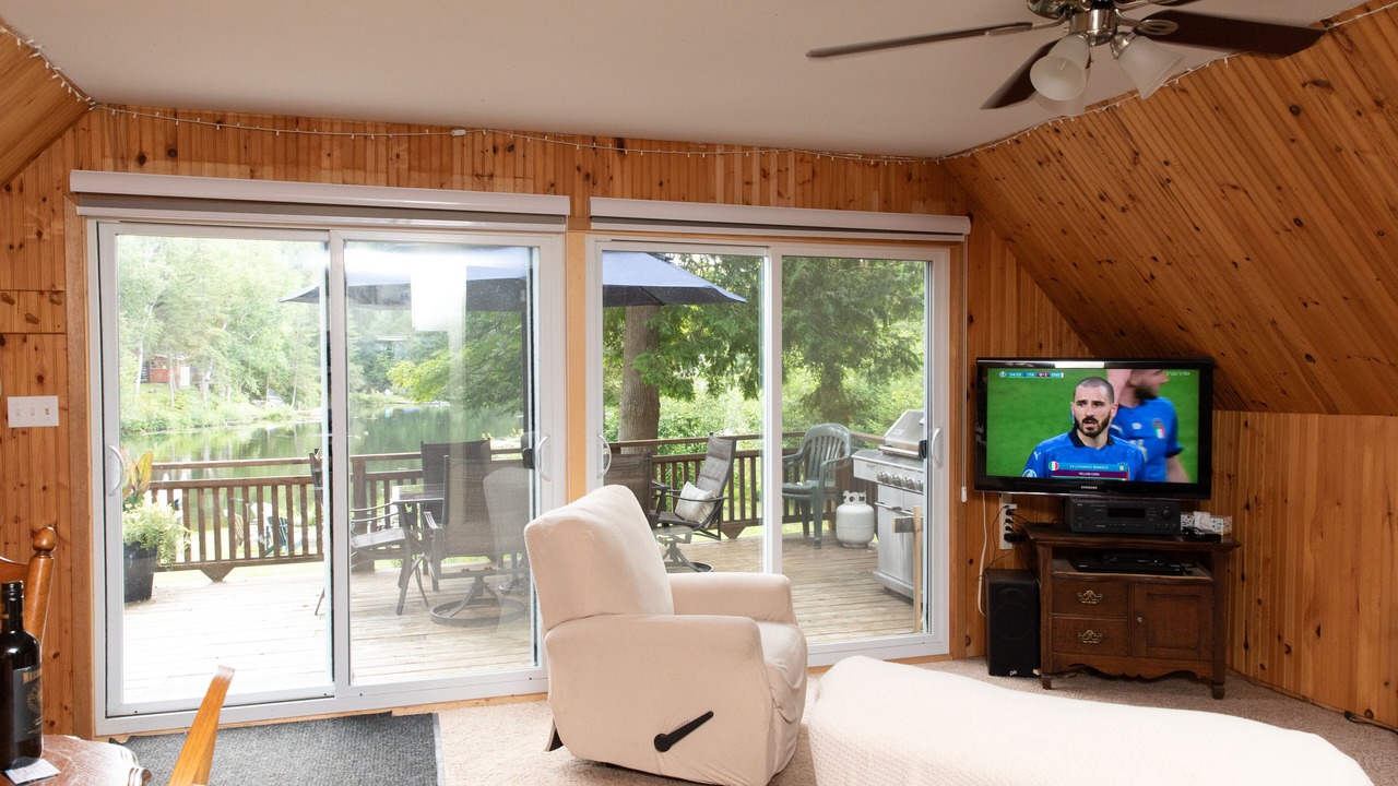 Photo of Livingroom in Hastings Highlands
