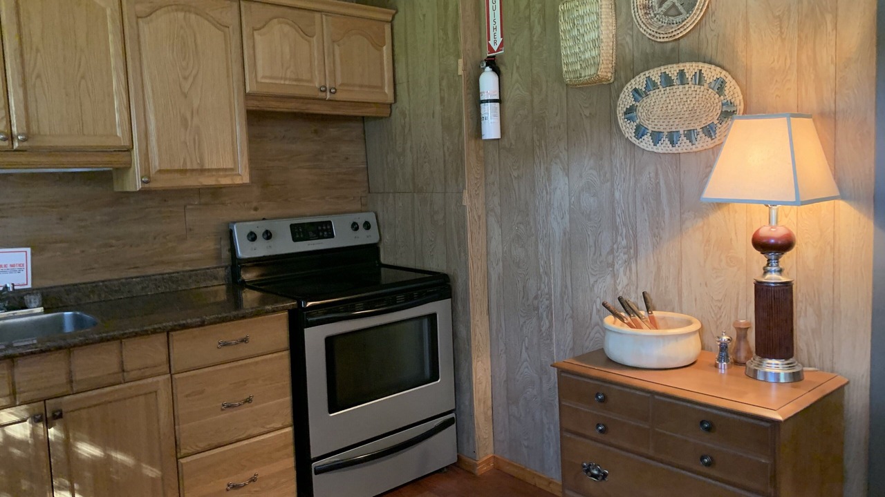 Photo of Kitchen in Unorganized Centre Parry Sound