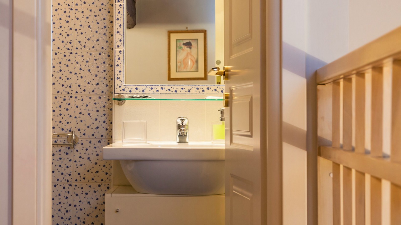 Photo of Bathroom in Navona