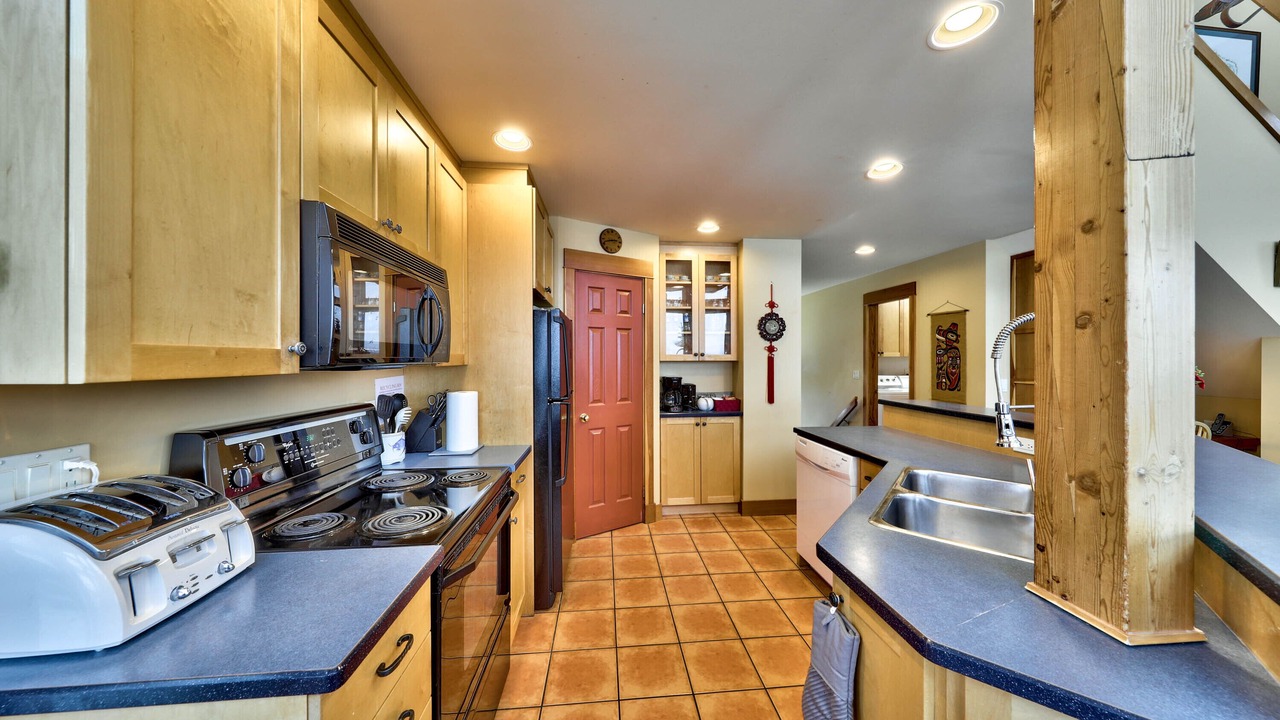 Photo of Others in Sunburst Estates
