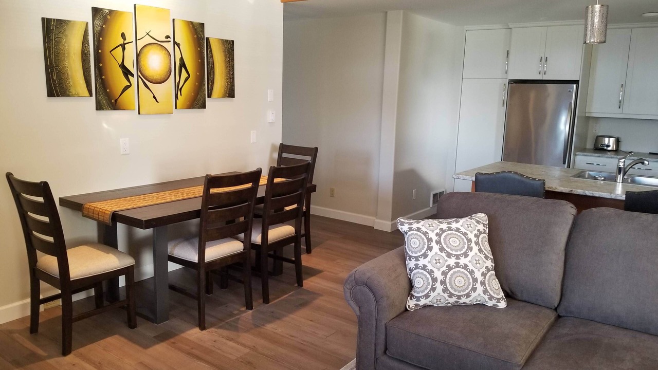 Photo of Livingroom in East Sooke