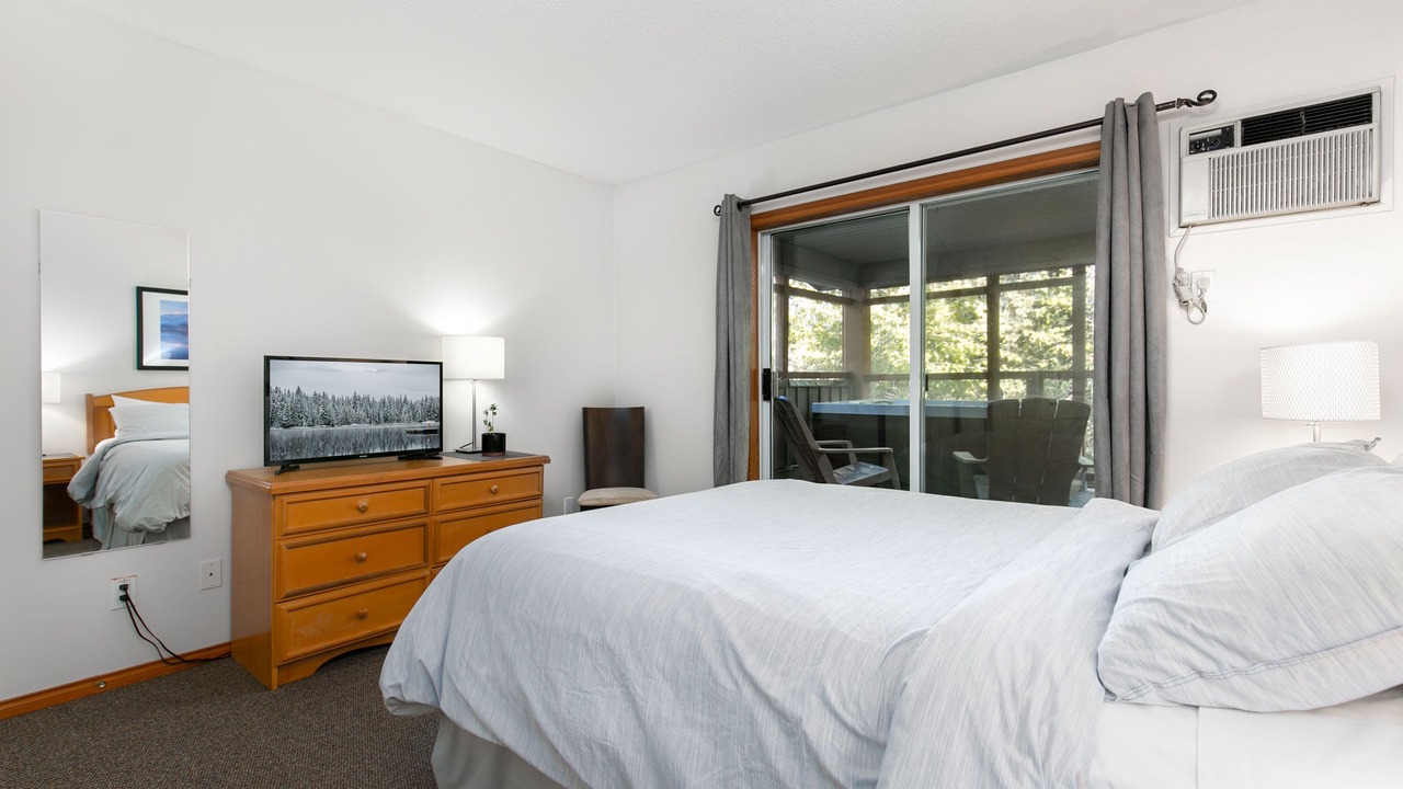Photo of Bedroom in Village North