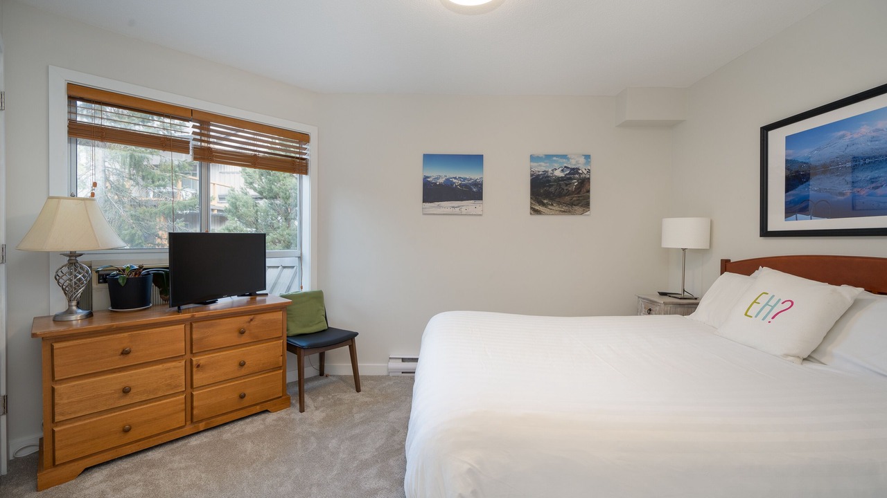 Photo of Bedroom in Village North