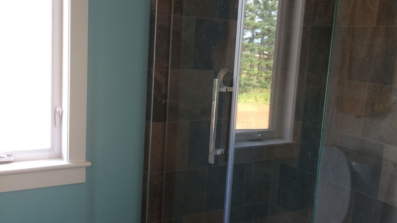 Photo of Bathroom in Oyster Bed