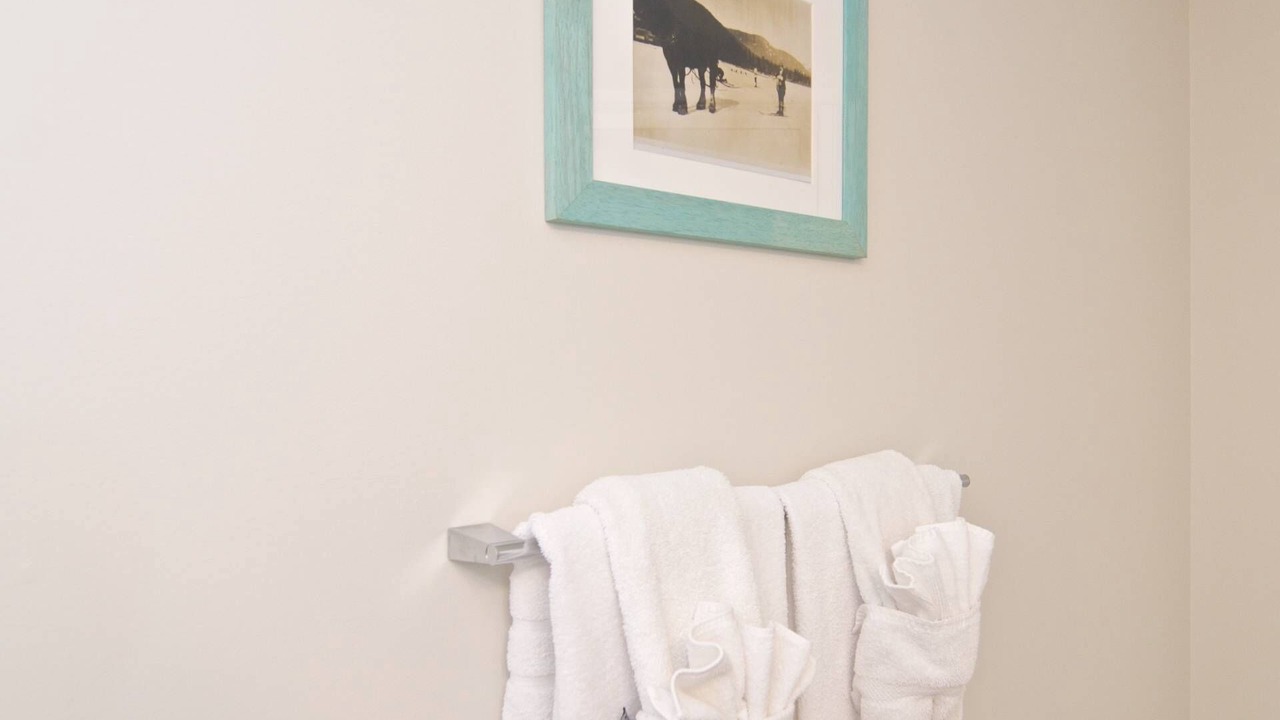 Photo of Bathroom in Village North