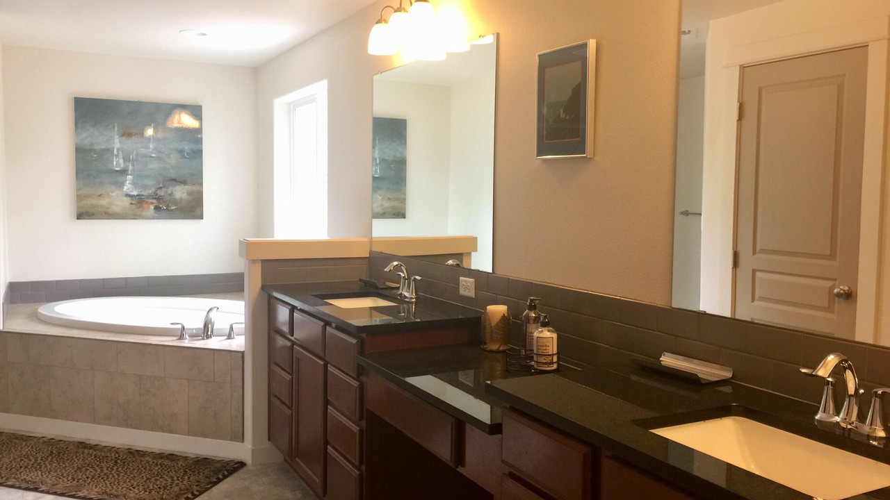 Photo of Bathroom in Deschutes River Woods