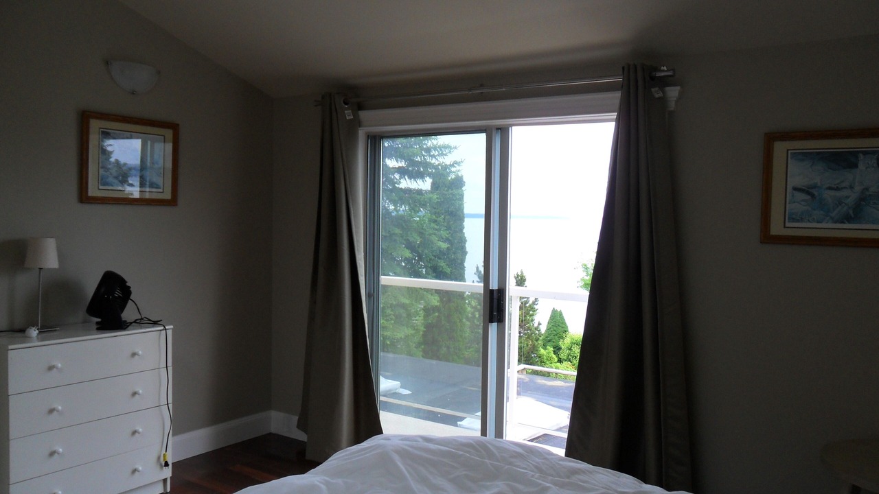 Photo of Bedroom in Chemainus