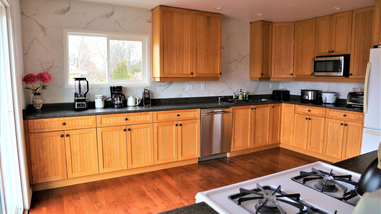 Photo of Kitchen in Colwood