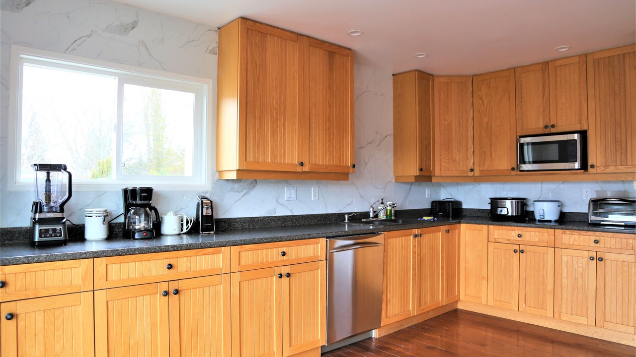Photo of Kitchen in Colwood