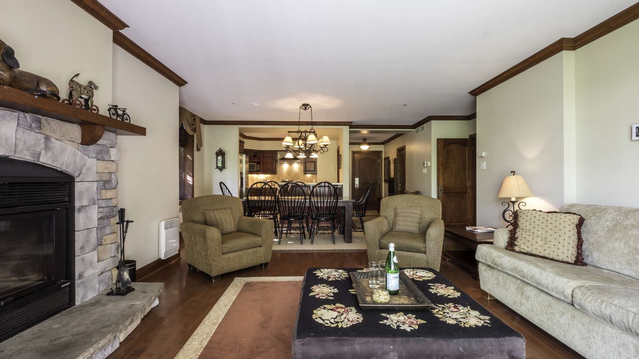 Photo of Livingroom in Mont-Tremblant Pedestrian Village