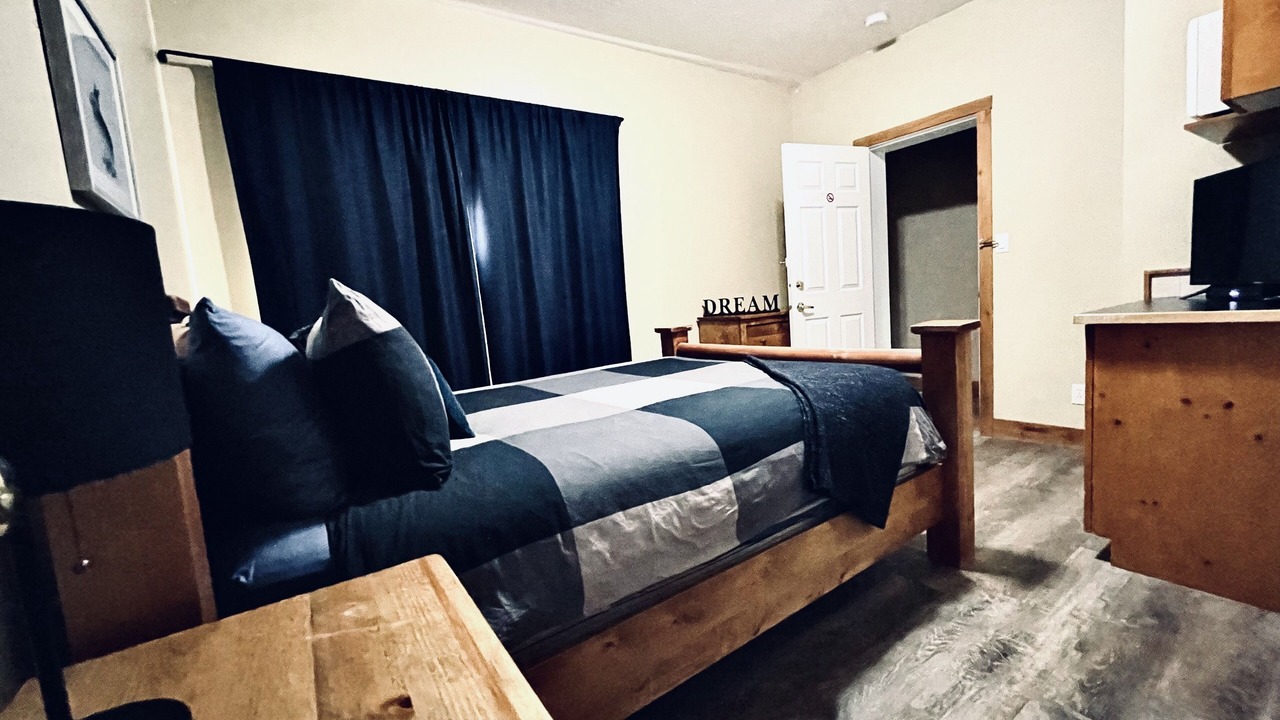 Photo of Bedroom in East Kootenay