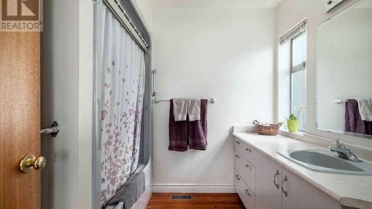 Photo of Bathroom in Regional District of Nanaimo