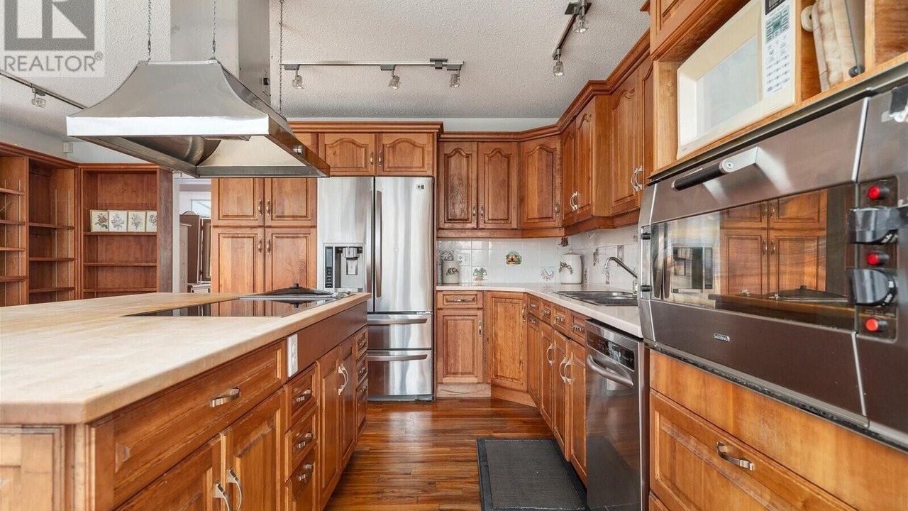 Photo of Kitchen in Regional District of Nanaimo